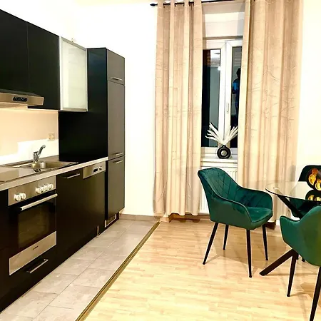 Apartment Comfy & Warm - Self Check-in Graz